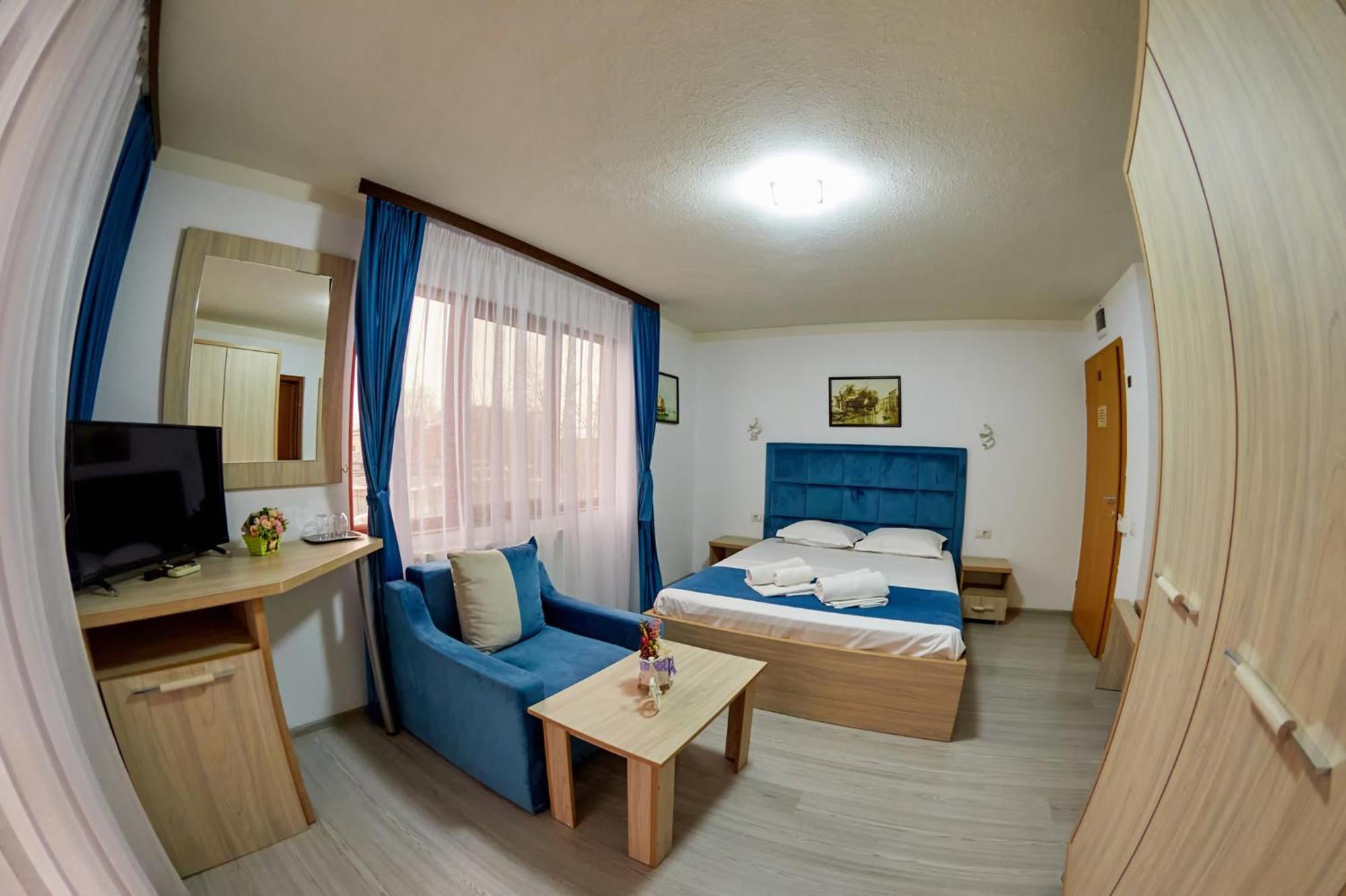 Hotel Coralis Ефоріє-Норд Екстер'єр фото