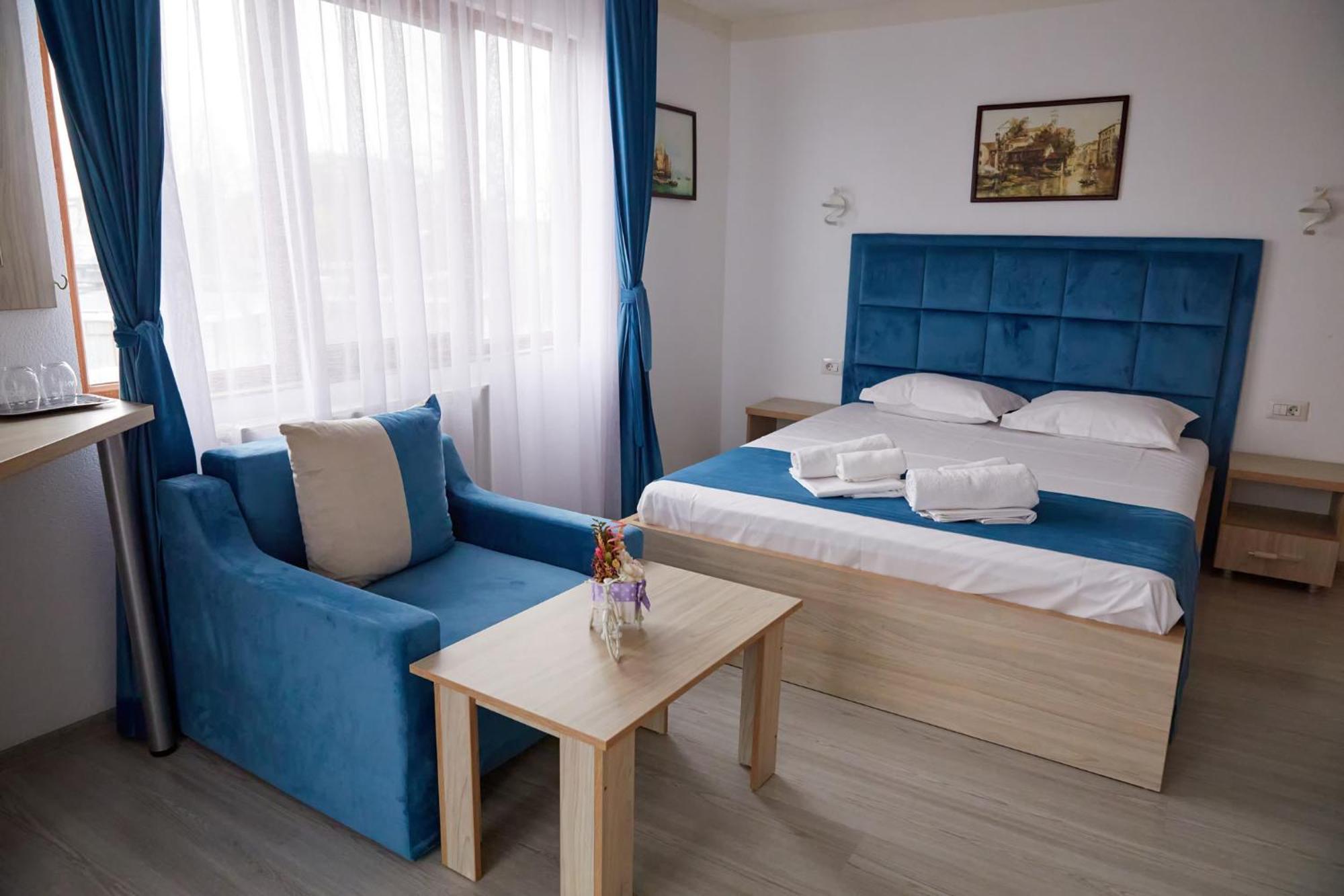 Hotel Coralis Ефоріє-Норд Екстер'єр фото