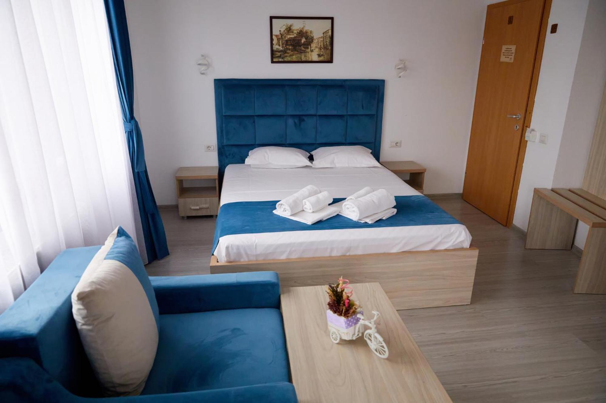 Hotel Coralis Ефоріє-Норд Екстер'єр фото