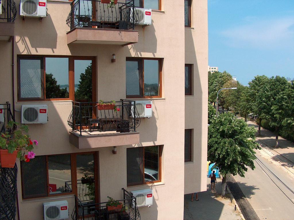 Hotel Coralis Ефоріє-Норд Екстер'єр фото